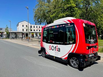 Autonomer Bus SOfia am Bahnhof Soest. Foto: Wolfgang Detemple